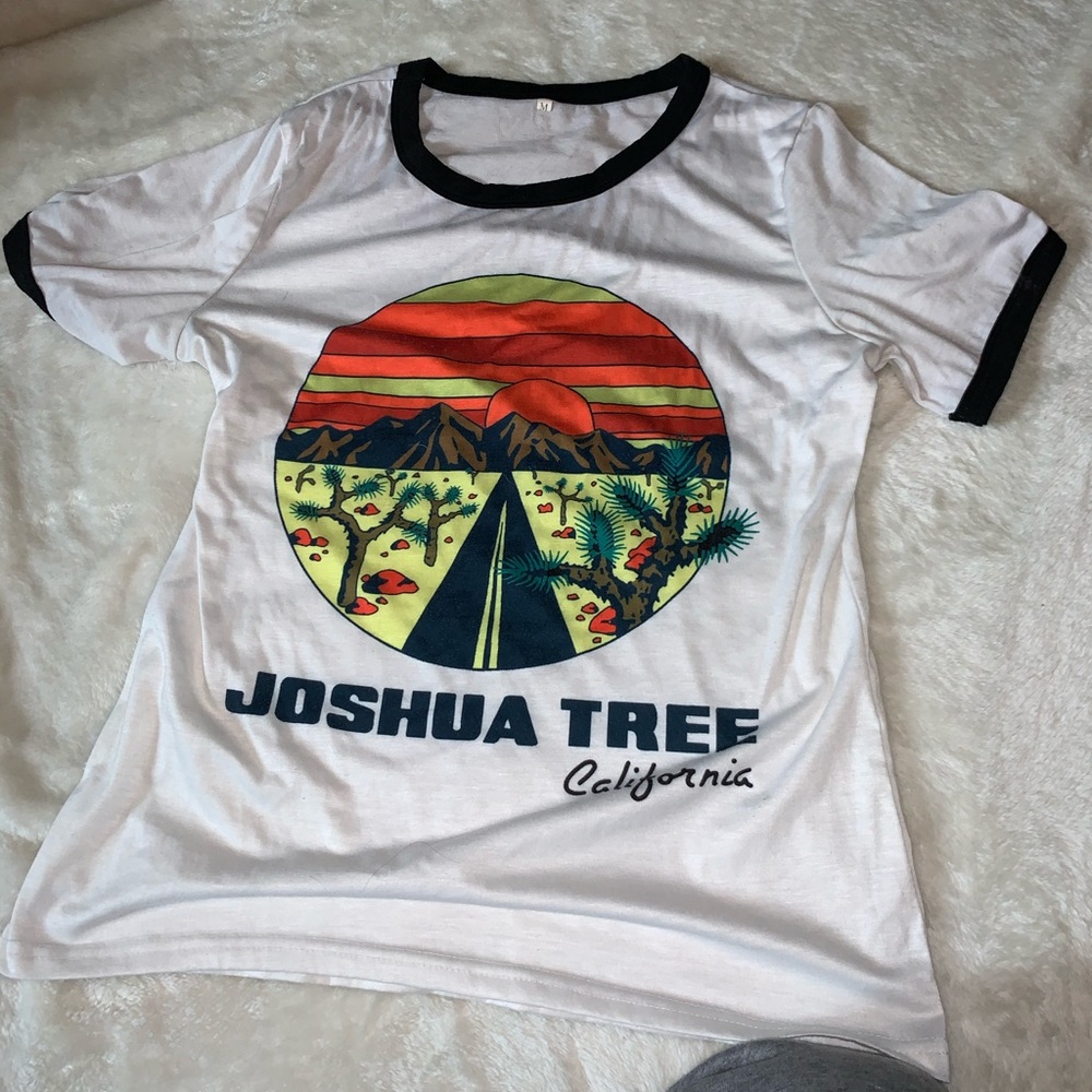 Vintage looking ringer tee